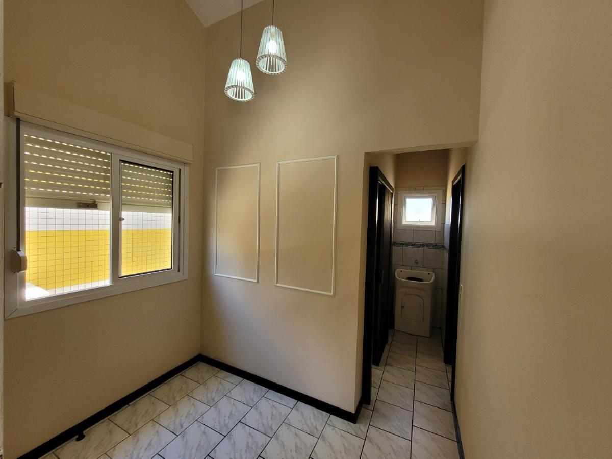 Pousada Genoveva - Apto Com Um Dormitorio Фарол де Санта Марта Екстериор снимка